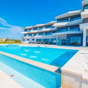 Delfin Lanterna Hotel